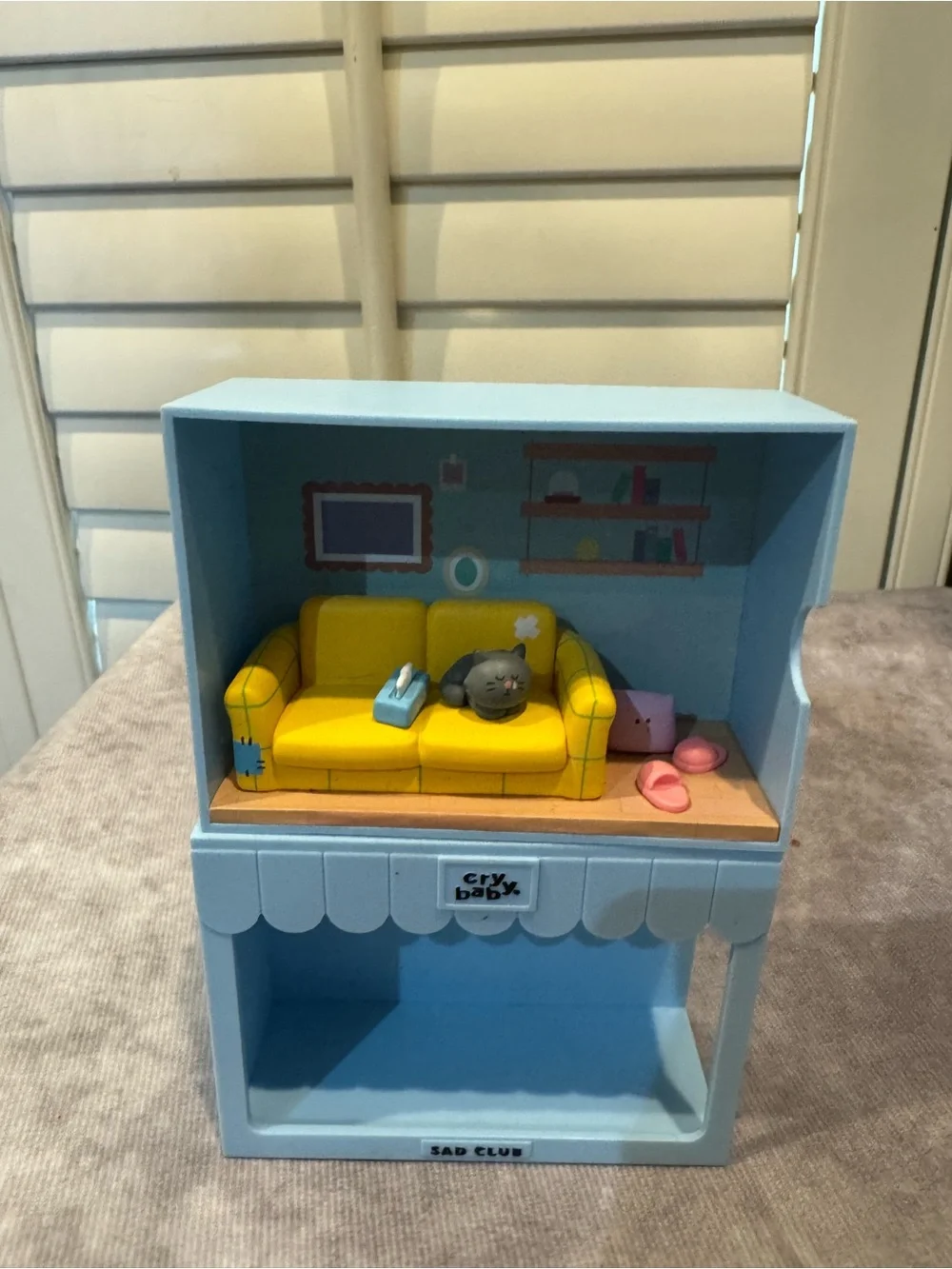 Popmart Crybaby Sad Club Yellow Couch‎ Playset - SeriesKids Toy
